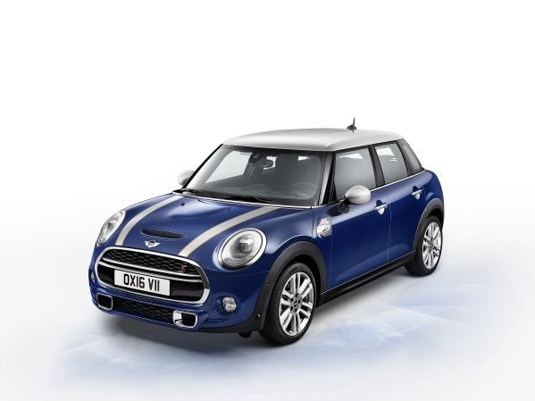 P90211169_lowRes_mini-cooper-s-5-door.jpg