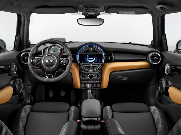 P90211177_lowRes_mini-cooper-s-5-door.jpg