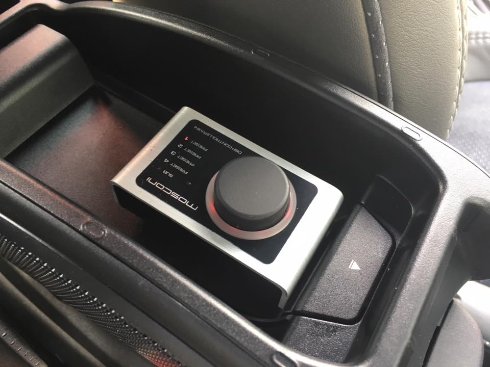 Nappa Titan in Kombi mit Alcantara Starlite perforiert 18.jpg