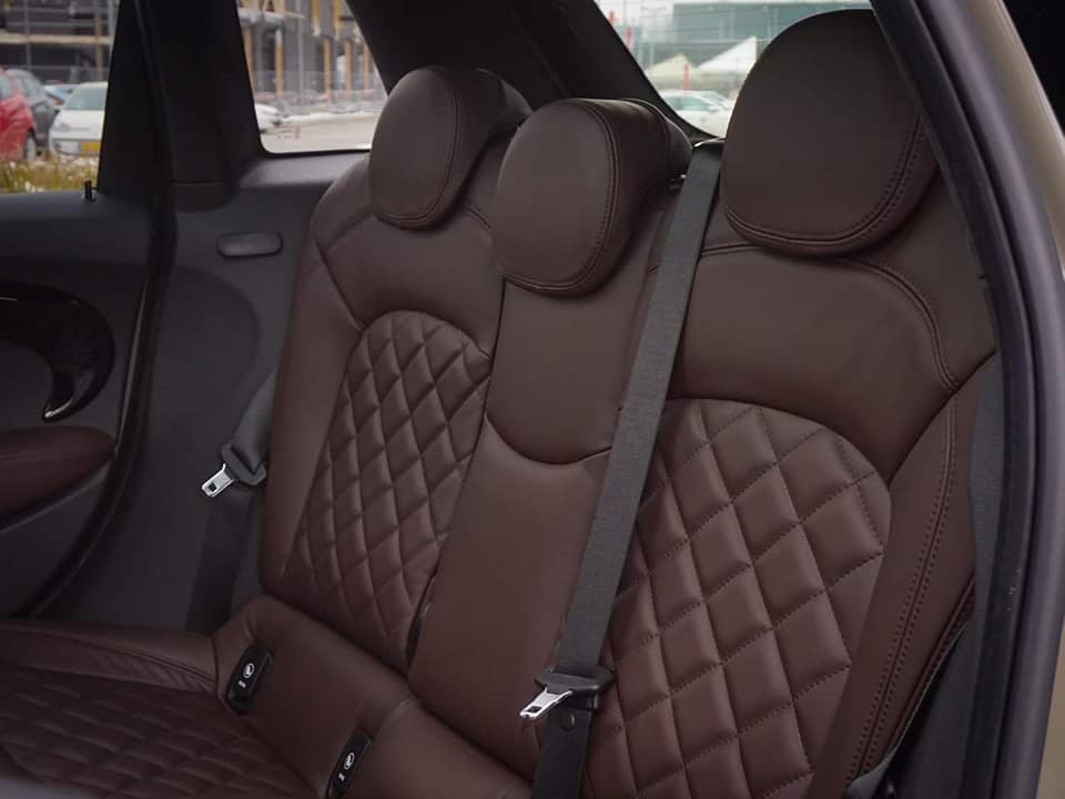 Lounge Styll with Diamond Stitching in Cohiba 2.jpg