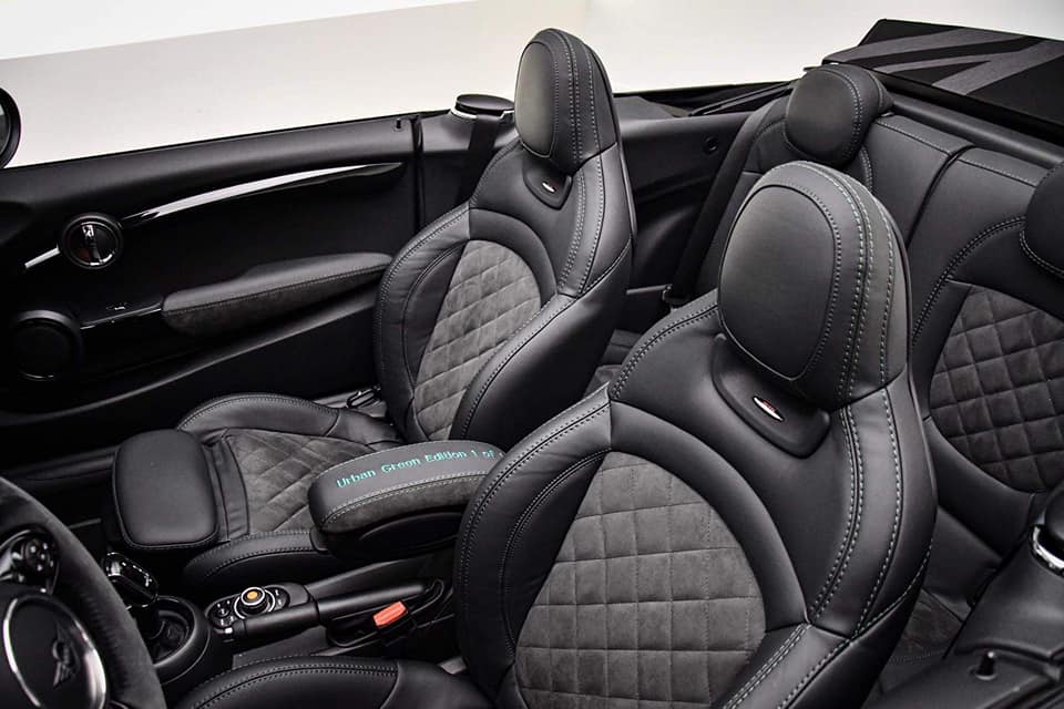 Duostyling Leder & Alcantara with Diamond Stitching.jpg